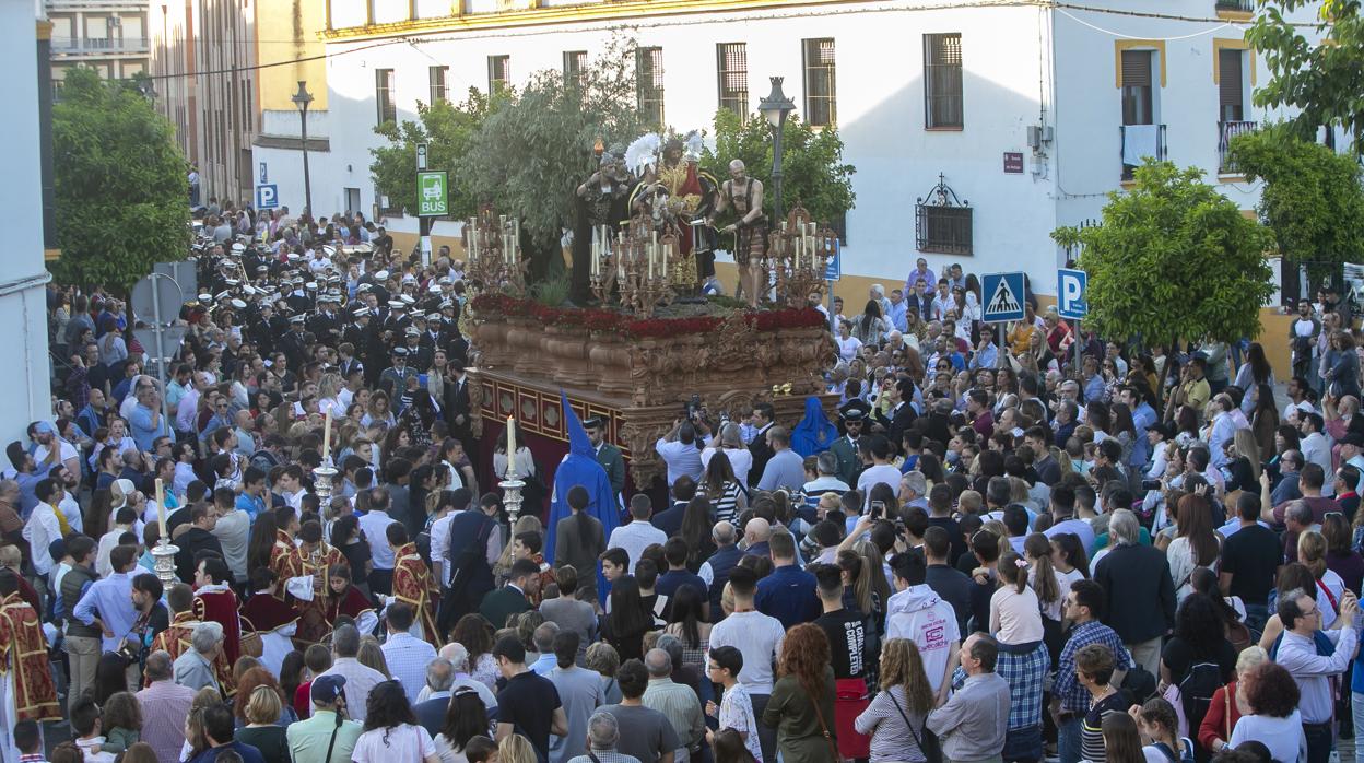 Paso de misterio de la hermandad del Prendimiento en el Martes Santo de 2019