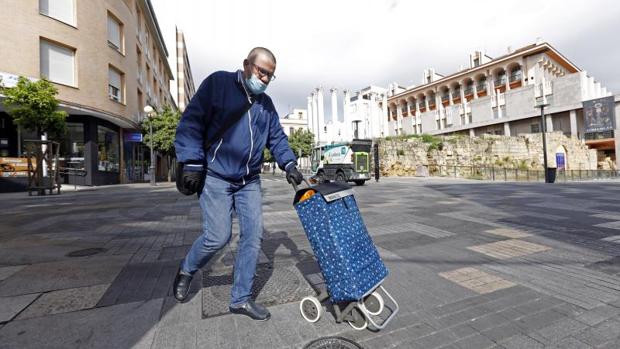 Comerciantes, sindicatos y consumidores de Córdoba, contra la apertura en Jueves y Viernes Santo