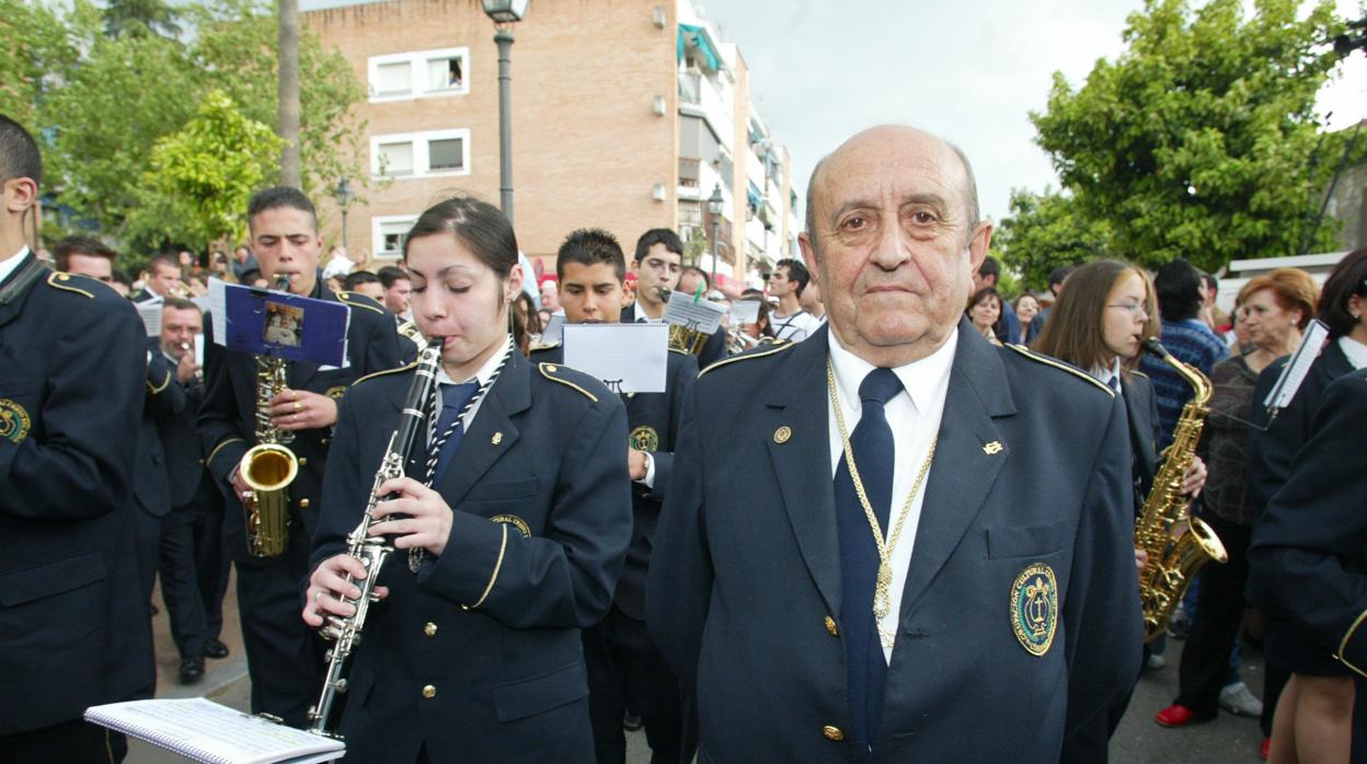 Francisco Vázquez Vacas, «El Cani», con su banda el Domingo de Ramos de 2003