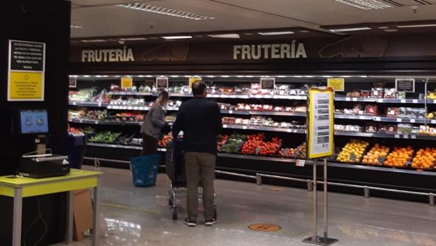 Supermercados llenos tras la vuelta de Semana Santa en la Costa del Sol