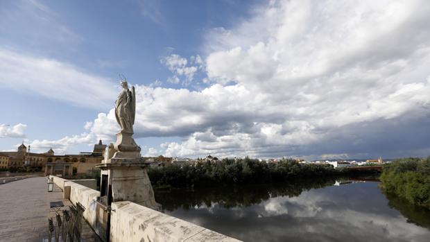 Se va la lluvia, siguen las nubes y las temperaturas suben en Córdoba