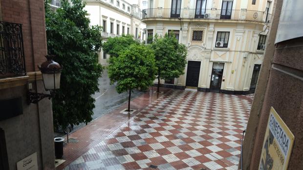 La tromba de agua en Córdoba provoca una veintena de incidencias en la capital en sólo una hora