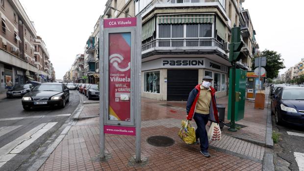 La Policía Local cierra seis bares de Córdoba por incumplimientos de las restricciones de veladores