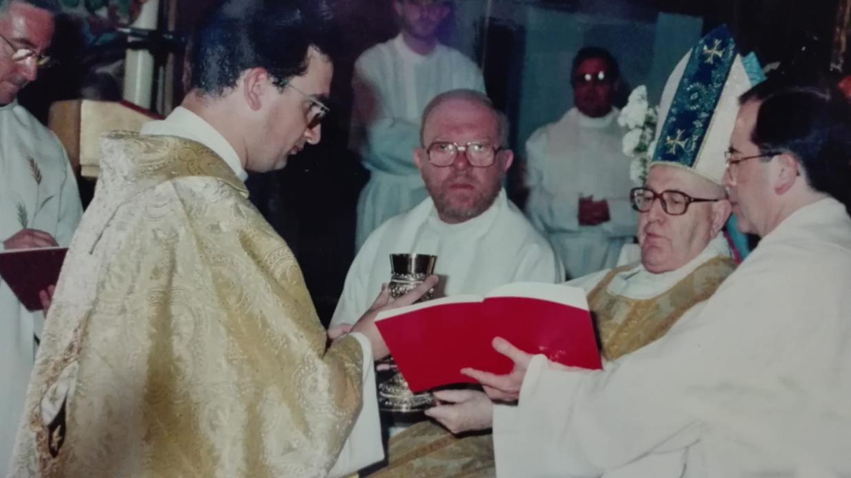 Ordenación de Juan Dobado hace veinticinco años