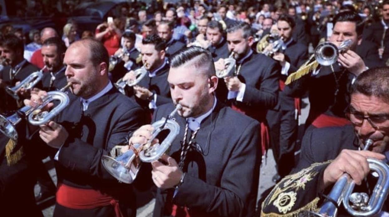 Músicos de la banda de Coronación de Espinas