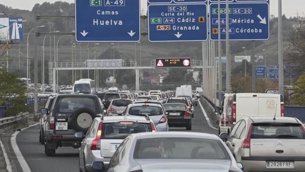 Plan especial de seguridad en las playas para el puente del Corpus en Andalucía