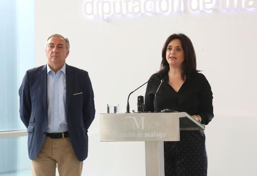 Antonio Díaz Lomeña, junto a Margarita del Cid