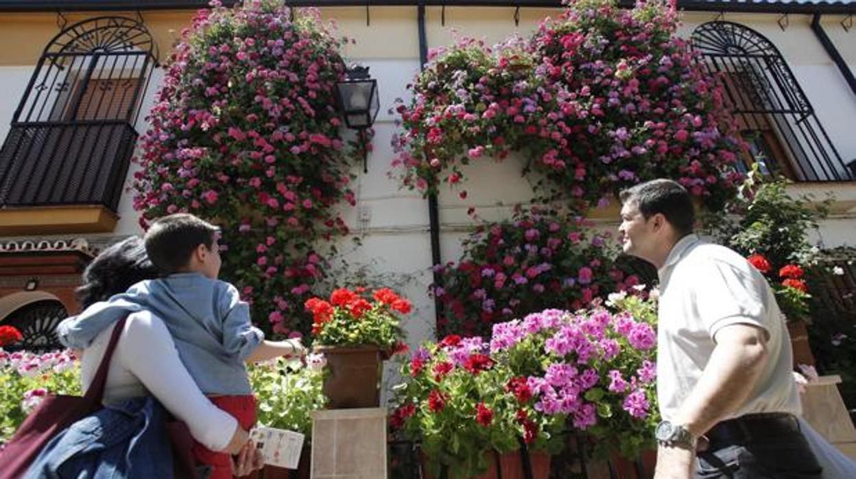 Rejas y balcones de Manuel Soro «Tinte», 3, que el año pasado ganó el primer premio del concurso