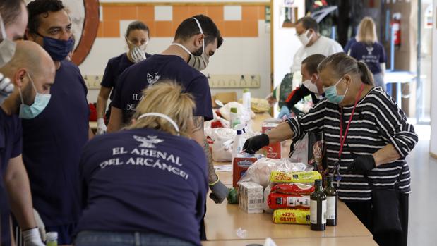 El Consistorio de Córdoba da 945.710 euros en ayudas de emergencia en los dos últimos meses y medio