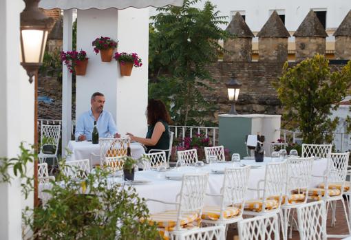 Terrazas y azoteas de Córdoba | En busca de relax, buena gastronomía y algo de fresco