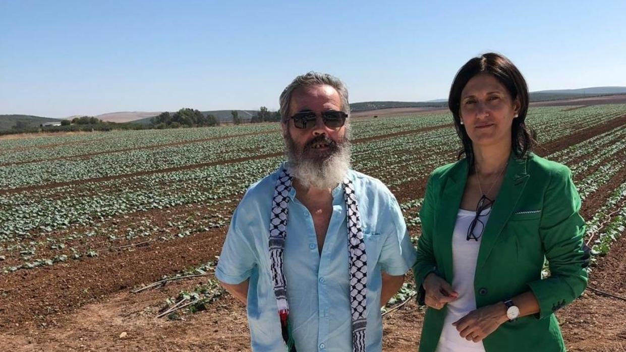 Sánchez Gordillo, con la delegada de Agricultura de Sevilla, Isabel Solís