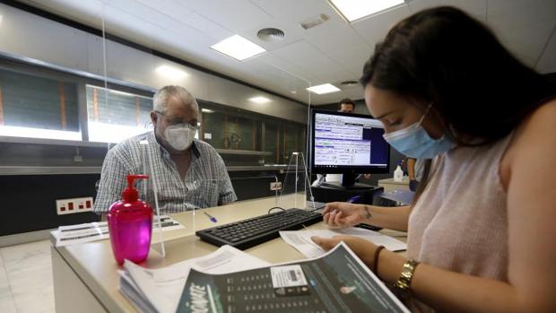 El Córdoba CF suma 242 abonados el primer día de campaña