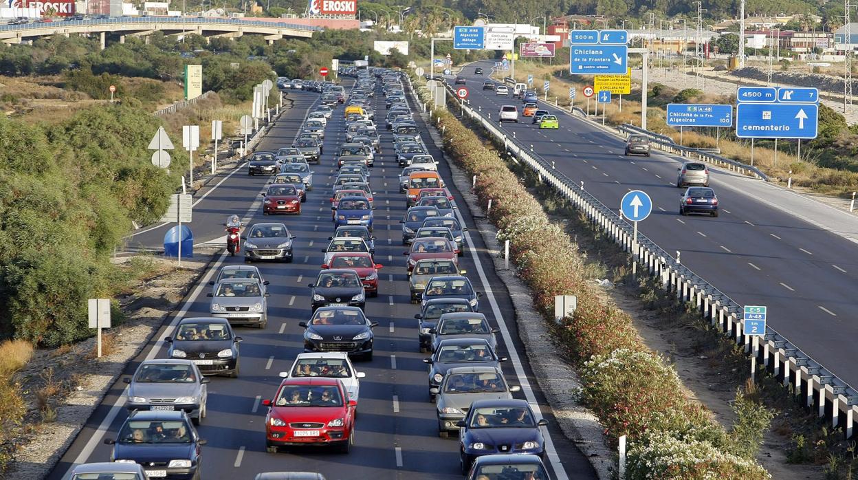 Atasco en la carretera de Chiclana