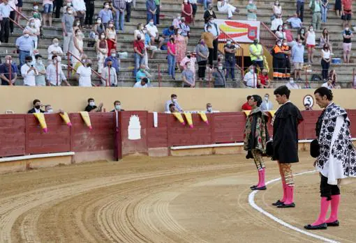 Finito de Córdoba deja destellos de su calidad en el primer festejo de la «nueva normalidad» en Ávila