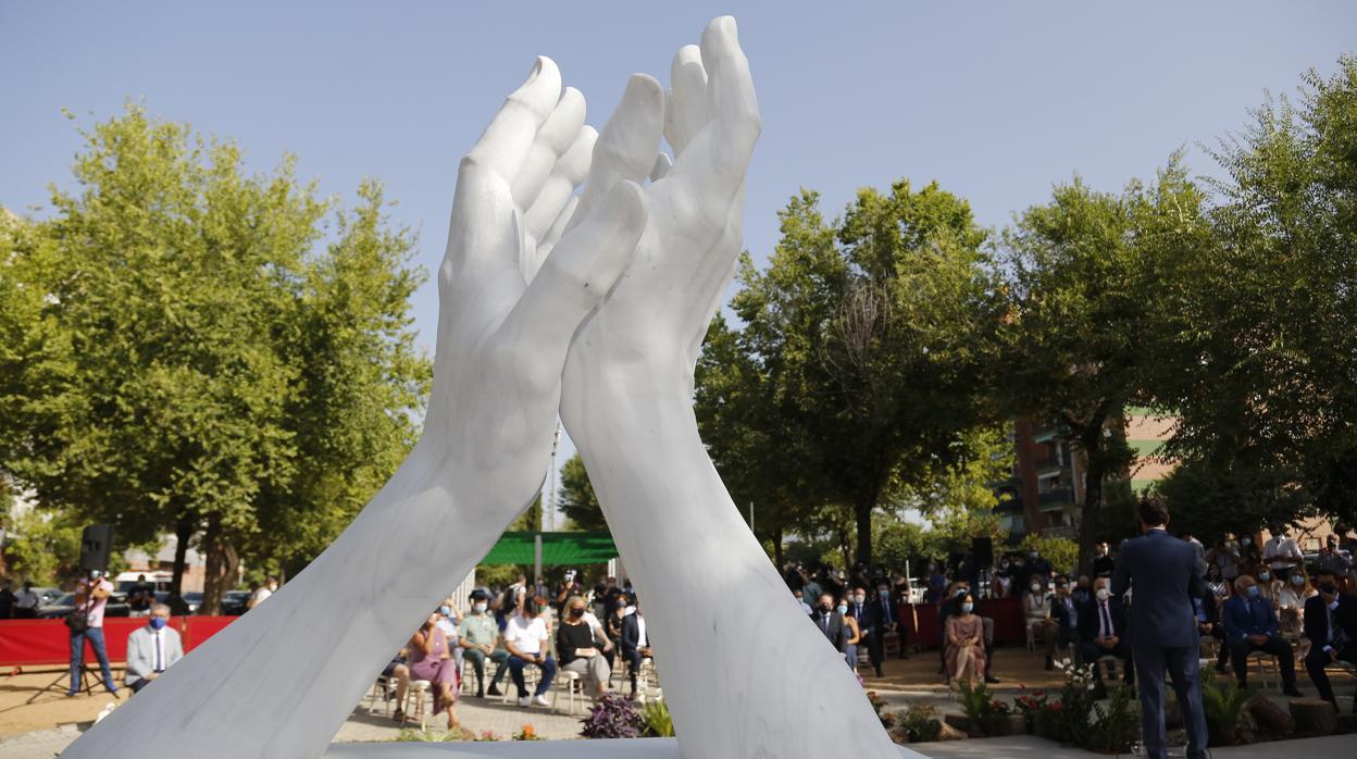 Monumento en Córdoba a los sanitarios del Covid-19