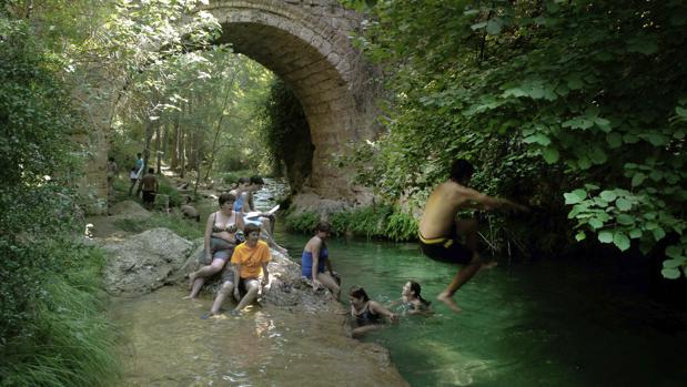 El turismo de interior, el que mejor resiste en Andalucía