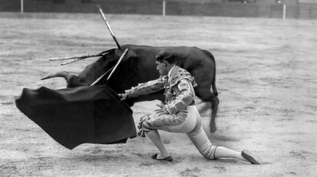 Juan Belmonte, durante una corrida