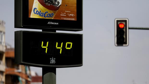 Córdoba ha alcanzado este sábado la temperatura máxima del año con 43,9 grados