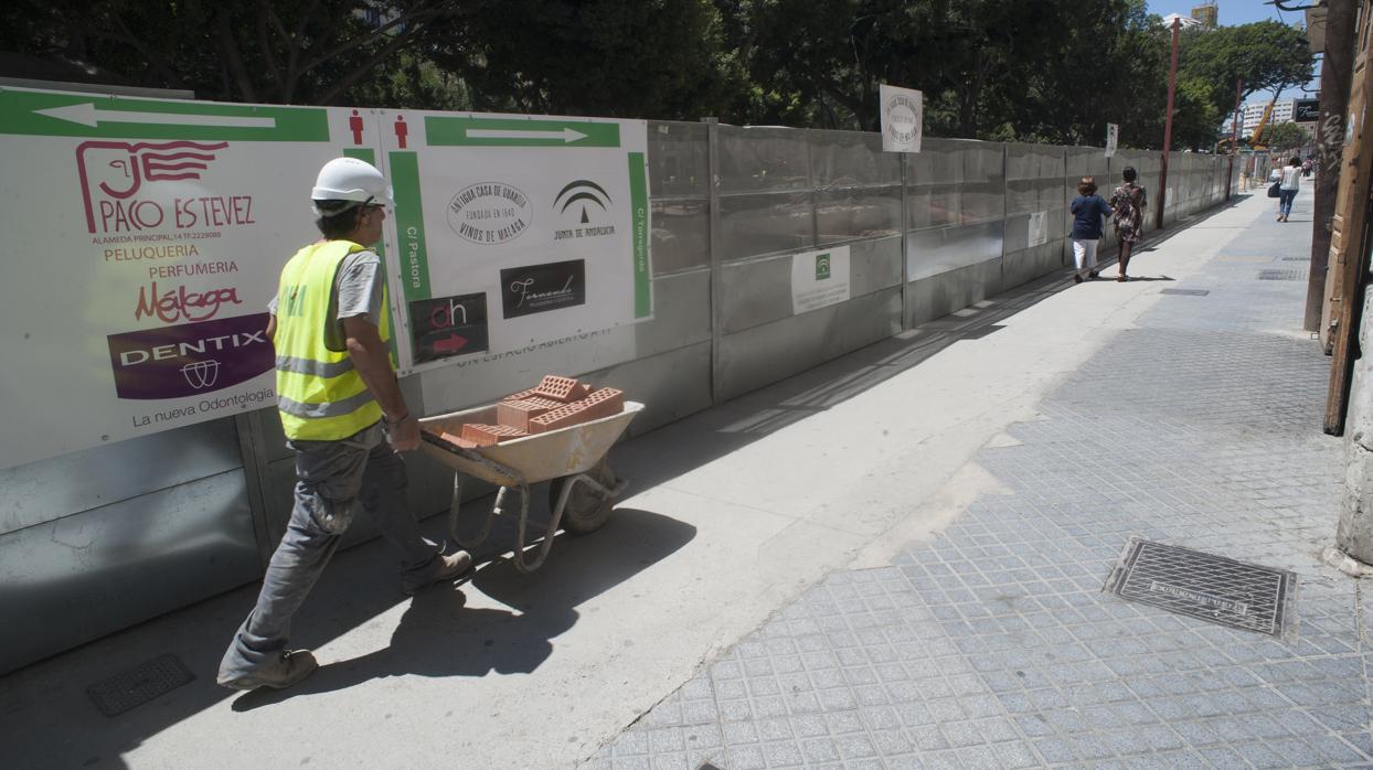 Las obras del Metro de Málaga a su paso por La Alameda