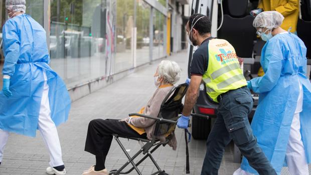 Muere una segunda residente del geriátrico de Almería con brote COVID-19