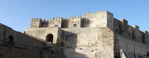 Castillo de Guzmán el Bueno