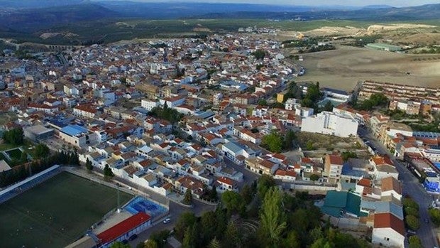 Las obras de la autovía A-32 dejan sin agua potable a miles de vecinos de Villanueva del Arzobispo