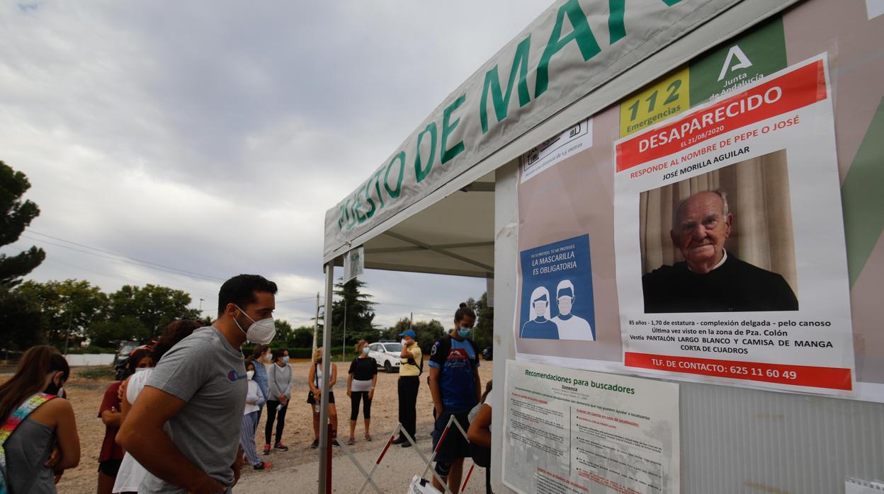 Dispositivo de búsqueda de Morilla en los aledaños del Colegio Calasancio este mismo martes