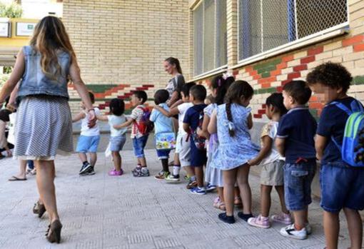 Pediatras ante la vuelta al cole en Córdoba: reducir grupos, mascarillas y mentalizar sobre la higiene