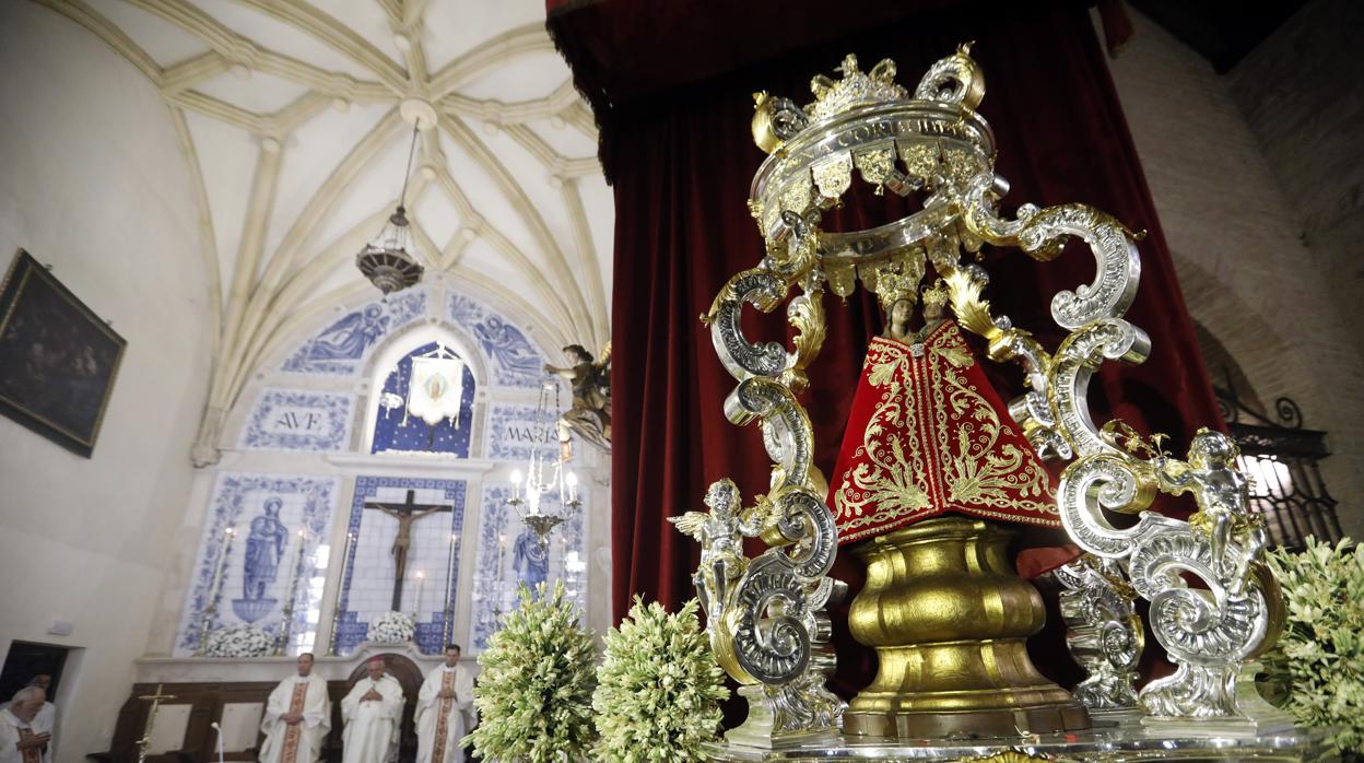 La Virgen de la Fuensanta en su iglesia