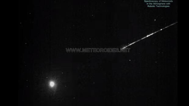 Una bola de fuego procedente de un cometa sobrevuela Córdoba a 80.000 kilómetros por hora