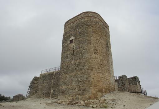 Castillo en el yacimiento de Torreparedones