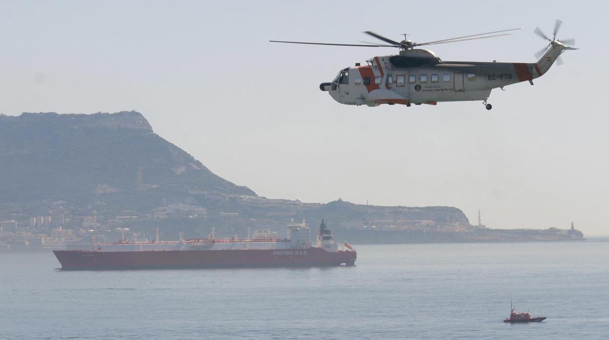 Un avión de Salmento Marítimo en labores de rescate en una imagen de archivo