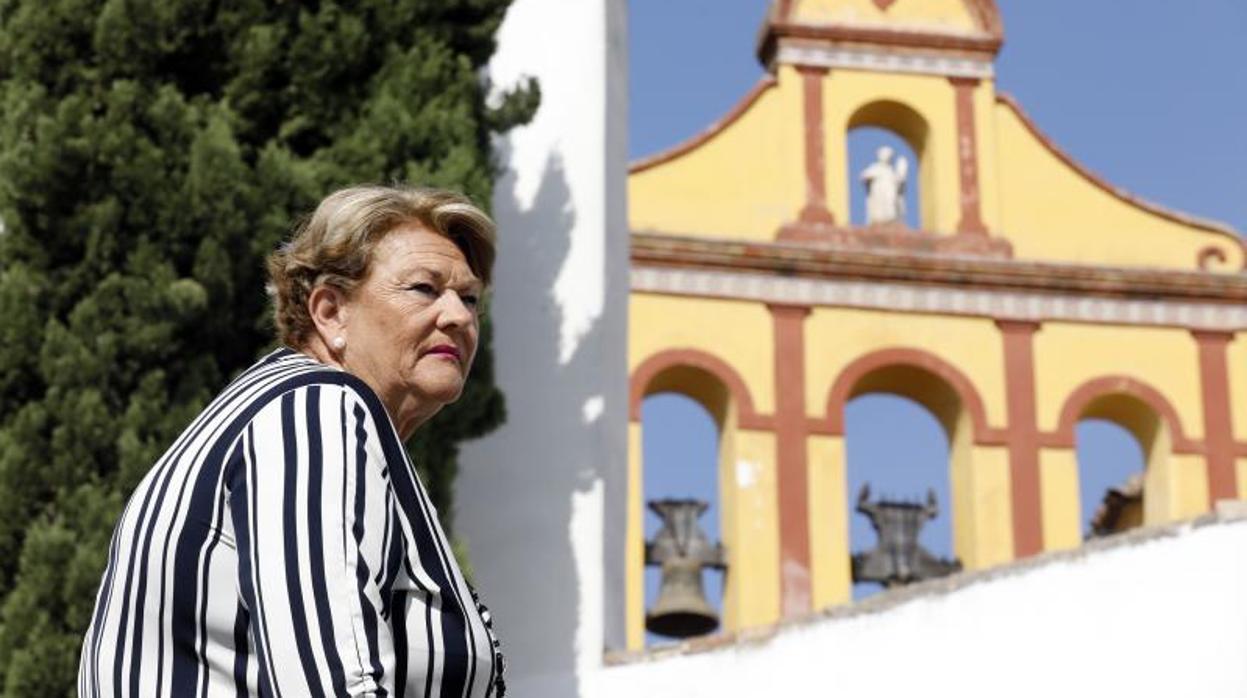 Olga Caballero, nueva presidenta de la Agruapación de Cofradías de Córdoba