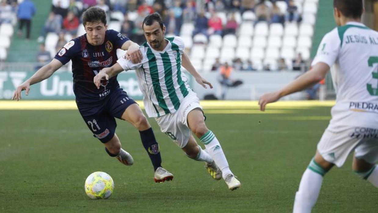 Miguel de las Cuevas en el último partido ante el Yeclano