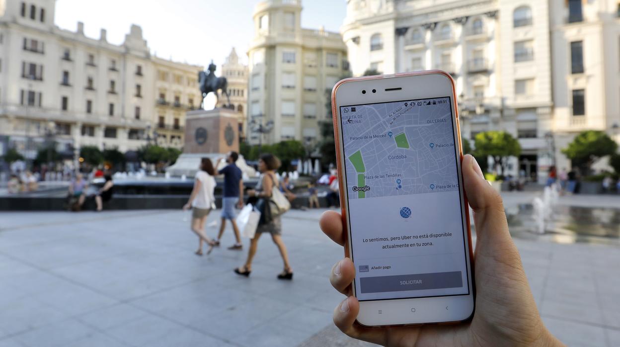 Aplicación de Uber, que ha dejado de operar en Córdoba