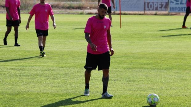 Xavi Molina está de vuelta en el Córdoba CF