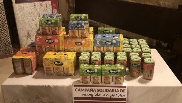 La hermandad del Calvario recoge 250 potitos para Cáritas Parroquial