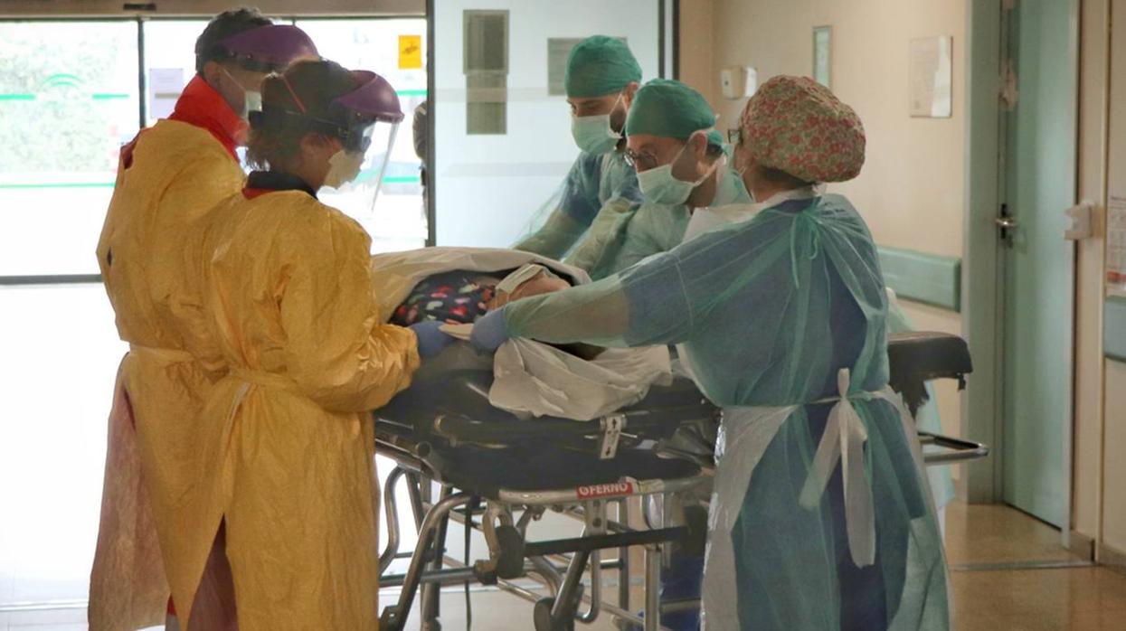 Imagen de un ingreso en el hospital Reina Sofía de Córdoba