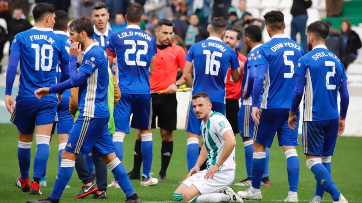 Fernández, en la última derrota del Córdoba CF a las 12.00 horas