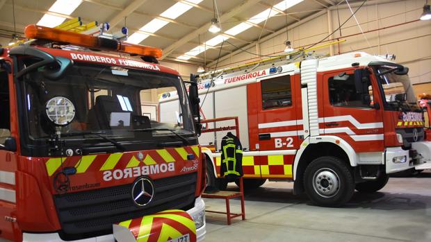 Queman una quincena de coches en varios puntos de Fuengirola durante la madrugada