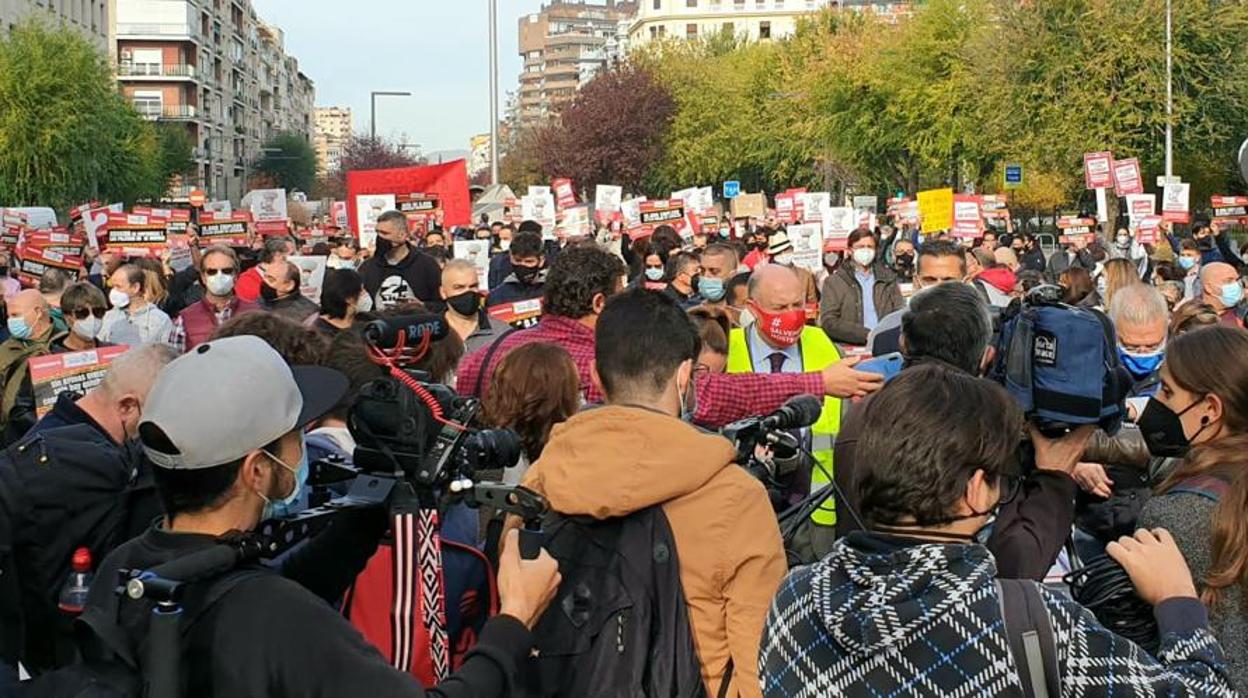 Miles de personas han participado en la concentración