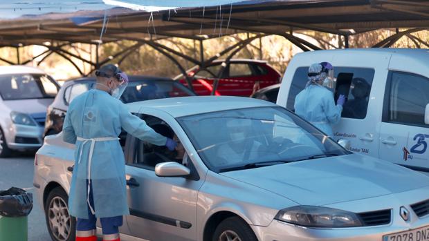 Andalucía registra 35 muertos y ya son 3.262 las personas fallecidas por Covid