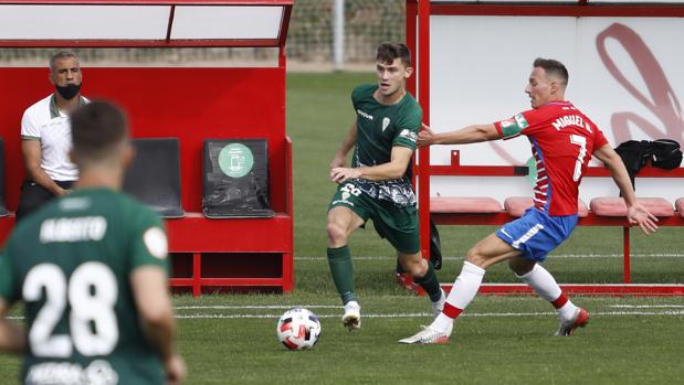 Así defiende el Recreativo Granada la posible alineación indebida ante el Córdoba CF