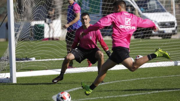 Córdoba CF | Edu Frías: «El Sevilla Atlético es un equipo joven, con talento y que le gusta tener el balón»