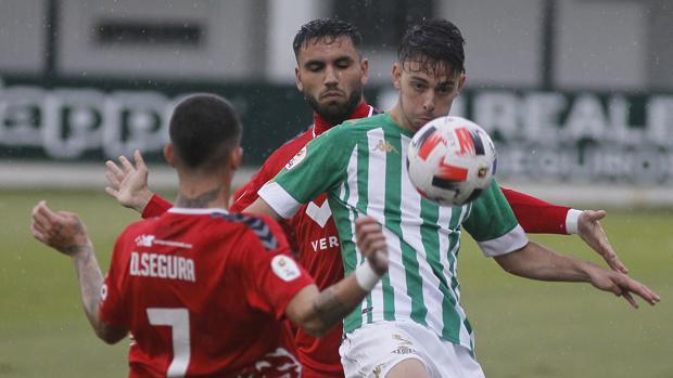 Así está el Córdoba CF en la clasificación tras jugarse todos los partidos aplazados del Grupo IV