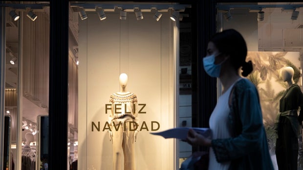 Andalucía pide a Sanidad que garantice el criterio de población en la distribución de las vacunas del Covid