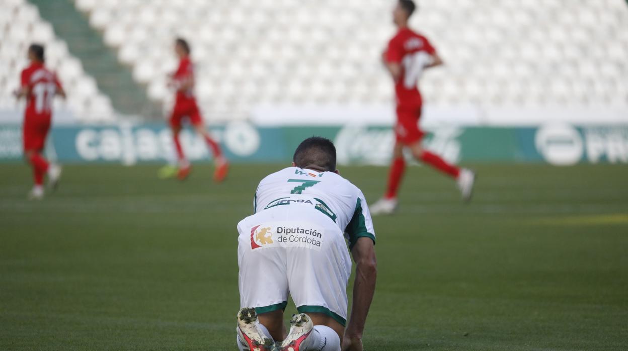 El Córdoba B ha empatado este domingo ante el Castilleja en El Arcángel