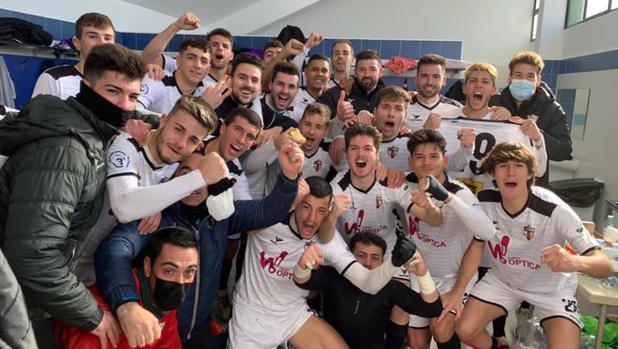 Remontada del Pozoblanco ante el Castilleja para lograr la primera victoria (2-1) de la temporada