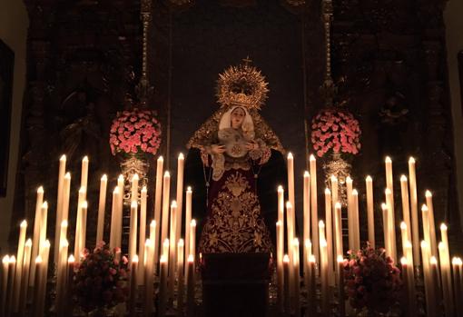 La Virgen del Dulce Nombre, en la parroquia de San José y Espíritu Santo de Córdoba