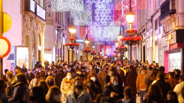 Aglomeraciones Navidad | Más Policía Local en el Centro de Córdoba y no habrá músicos callejeros